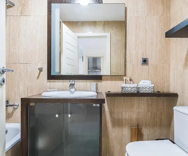 Home2book Comfy Rambla 아파트