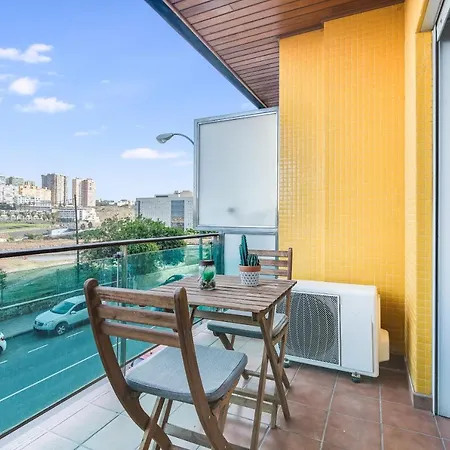 Home2book Comfy Rambla Appartement