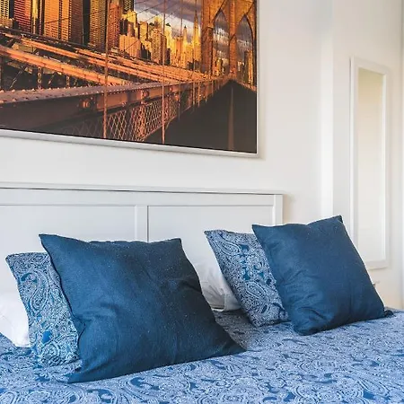 Home2book Comfy Rambla Апартаменты